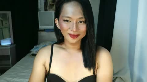 Snapshot of yougot_yanie chatting on November 5, 2025, 1:16 am Yanie online show from November 5, 2025, 1:16 am