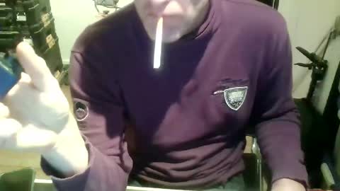 Snapshot of youmepleasure chatting on February 24, 2025, 3:33 am Playtime online show from February 24, 2025, 3:33 am