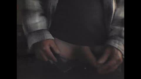 Snapshot of youneverknowimight2 chatting on December 11, 2024, 3:24 am kindahorny online show from December 11, 2024, 3:24 am