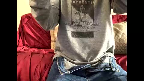 Snapshot of youneverknowimight2 chatting on October 20, 2025, 3:01 pm kindahorny online show from October 20, 2025, 3:01 pm