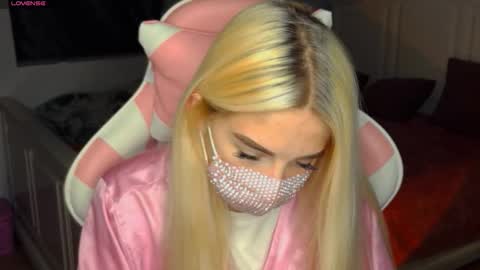 Snapshot of your___barbie chatting on January 6, 2025, 12:05 am Barbie online show from January 6, 2025, 12:05 am