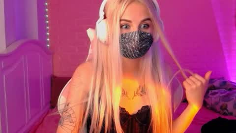 Snapshot of your___barbie chatting on February 10, 2025, 10:19 pm Barbie online show from February 10, 2025, 10:19 pm