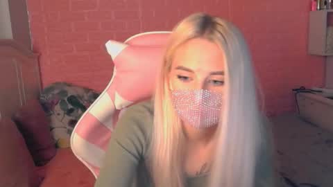 Snapshot of your___barbie chatting on February 22, 2025, 10:52 pm Barbie online show from February 22, 2025, 10:52 pm