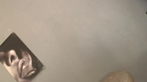 Snapshot of your_dirty_muse chatting on February 18, 2026, 12:06 am LARA online show from February 18, 2026, 12:06 am