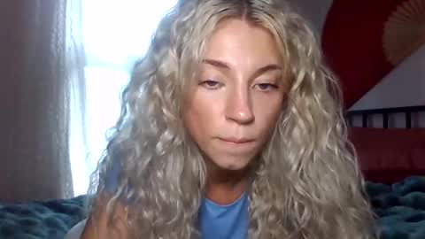 Snapshot of your_fav1 chatting on September 9, 2025, 10:20 pm your_fav1 online show from September 9, 2025, 10:20 pm