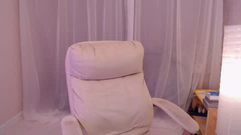 Snapshot of your_freya chatting on February 8, 2025, 12:17 pm Freya online show from February 8, 2025, 12:17 pm