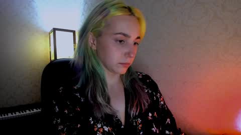 Snapshot of your_godesses chatting on January 24, 2025, 10:21 am Cora online show from January 24, 2025, 10:21 am