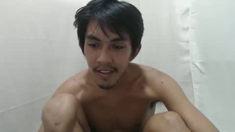 your_guy111 online show from April 17, 2026, 2:36 am