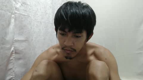 your_guy111 online show from April 17, 2026, 4:21 pm