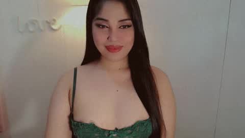  GWEN  online show from November 17, 2025, 6:57 pm