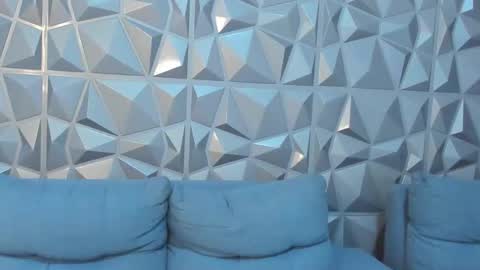 your_juice_ocktail online show from September 15, 2025, 8:20 pm