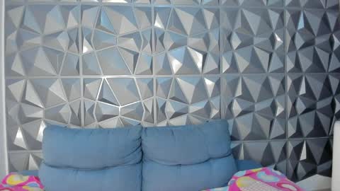 your_juice_ocktail online show from April 17, 2026, 8:12 pm