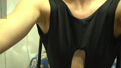 Snapshot of your_little_flexible_girl chatting on May 20, 2026, 8:37 pm Meri online show from May 20, 2026, 8:37 pm
