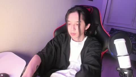 Snapshot of your_little_twink chatting on February 25, 2026, 10:52 pm Han online show from February 25, 2026, 10:52 pm