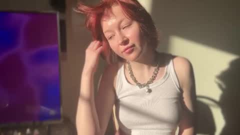 Mia online show from April 25, 2026, 11:57 am