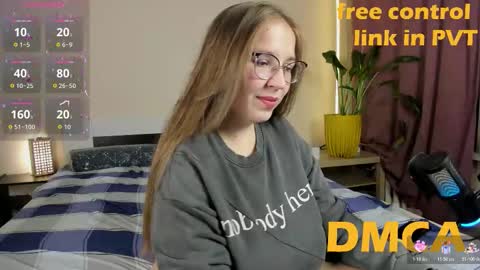 Pennyy online show from November 2, 2025, 7:05 pm