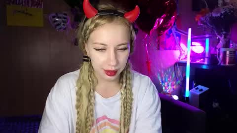 Alice  online show from September 23, 2025, 1:41 am