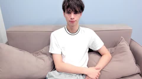 Snapshot of your_shy_guy chatting on February 4, 2026, 9:09 pm your_shy_guy online show from February 4, 2026, 9:09 pm