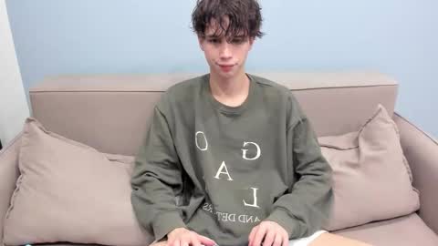 Snapshot of your_shy_guy chatting on February 16, 2026, 7:54 pm your_shy_guy online show from February 16, 2026, 7:54 pm