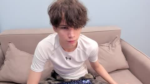 Snapshot of your_shy_guy chatting on February 27, 2026, 4:23 am your_shy_guy online show from February 27, 2026, 4:23 am