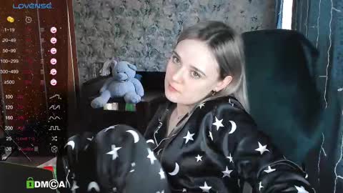 Molly online show from February 19, 2025, 5:05 am