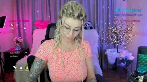 Snapshot of your_wild_amazon_forever chatting on January 15, 2025, 2:46 pm you can call baby Anna my goddess online show from January 15, 2025, 2:46 pm