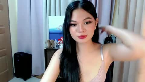 Snapshot of yourangelictransgirl chatting on December 9, 2024, 8:01 pm Hi its me Yna online show from December 9, 2024, 8:01 pm