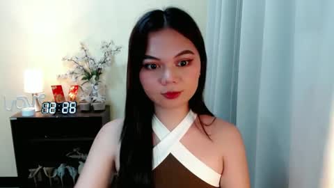 Snapshot of yourangelictransgirl chatting on March 10, 2025, 4:25 pm Hi its me Yna online show from March 10, 2025, 4:25 pm