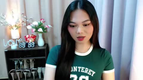 Snapshot of yourangelictransgirl chatting on September 30, 2025, 1:38 pm Hi its me Yna online show from September 30, 2025, 1:38 pm