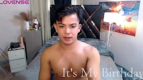 yourasian_bradley online show from September 29, 2025, 2:49 am