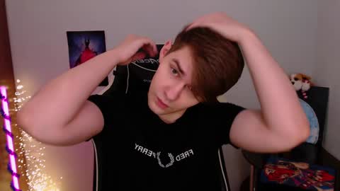 Snapshot of yourbilly chatting on December 26, 2024, 2:12 am Billy online show from December 26, 2024, 2:12 am