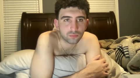 yourboyb1 online show from December 14, 2024, 3:29 am