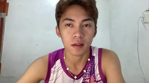Snapshot of yourcummer_april chatting on June 18, 2026, 12:20 pm April online show from June 18, 2026, 12:20 pm
