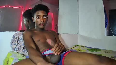 Snapshot of yourdaddy2005 chatting on February 26, 2026, 7:29 am Yourdaddy2005 online show from February 26, 2026, 7:29 am