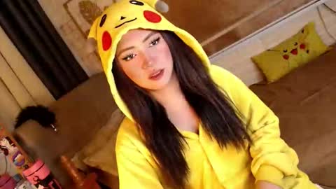 JEN  online show from March 11, 2026, 11:05 am