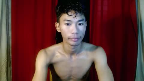 Snapshot of yourdreamboyx chatting on December 4, 2024, 4:43 am Rence online show from December 4, 2024, 4:43 am