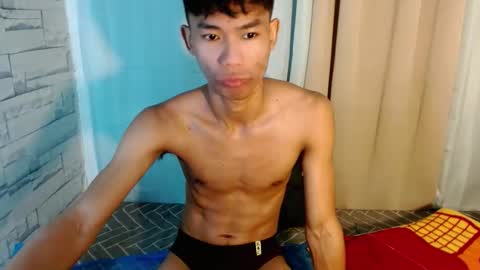 Snapshot of yourdreamboyx chatting on December 15, 2024, 6:26 pm Rence online show from December 15, 2024, 6:26 pm