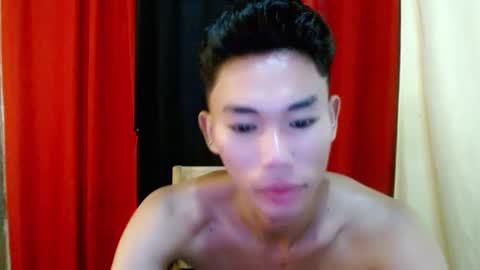 Snapshot of yourdreamboyx chatting on February 9, 2025, 1:55 am Rence online show from February 9, 2025, 1:55 am