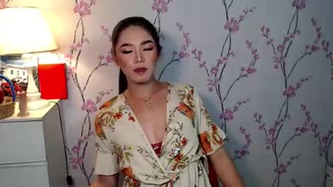 Snapshot of yourdreamgirljane chatting on October 5, 2025, 11:57 pm JANE online show from October 5, 2025, 11:57 pm