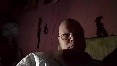 yourfans78gt31 online show from April 1, 2026, 9:23 pm