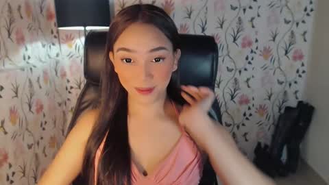 Snapshot of yourfavoratemaureen chatting on February 13, 2025, 7:31 pm maureen love you online show from February 13, 2025, 7:31 pm