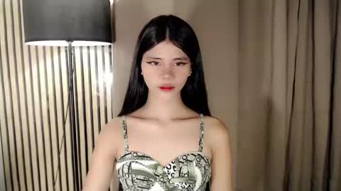 Snapshot of yourfavoratevivian chatting on December 17, 2025, 6:58 pm Vivian online show from December 17, 2025, 6:58 pm