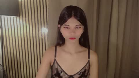 Snapshot of yourfavoratevivian chatting on January 10, 2026, 8:43 pm Vivian online show from January 10, 2026, 8:43 pm