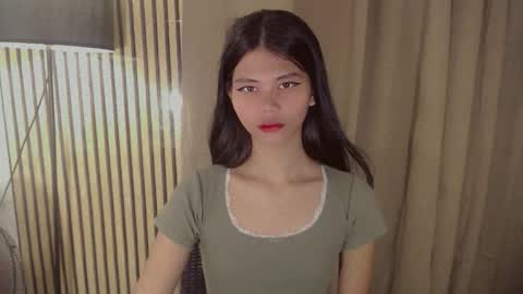 Snapshot of yourfavoratevivian chatting on January 14, 2026, 9:31 pm Vivian online show from January 14, 2026, 9:31 pm