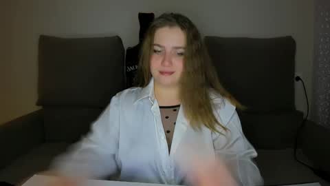 yourgem__ online show from December 12, 2024, 9:37 pm