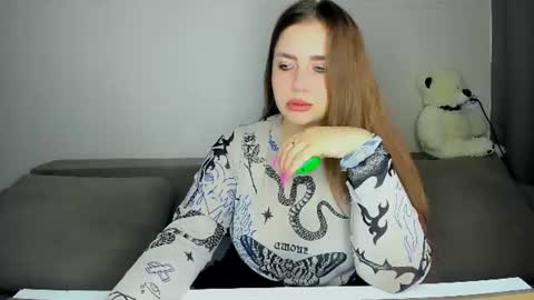 yourgem__ online show from June 23, 2026, 2:53 am