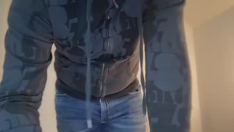 yourguy9333 online show from March 13, 2026, 9:54 pm