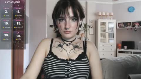 hanna online show from November 11, 2025, 11:21 am