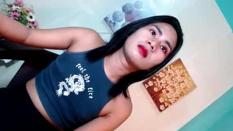Snapshot of yourhottie_winxxx chatting on January 16, 2025, 5:53 am Mauie online show from January 16, 2025, 5:53 am