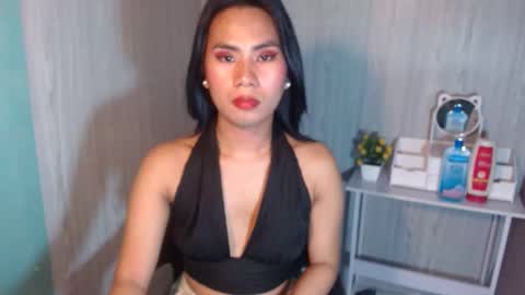 Snapshot of yourhottie_winxxx chatting on March 9, 2025, 12:00 am Mauie online show from March 9, 2025, 12:00 am